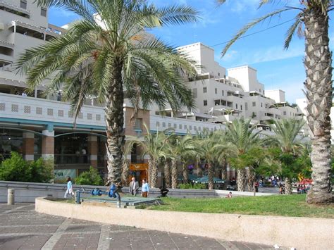 Kfar Saba .